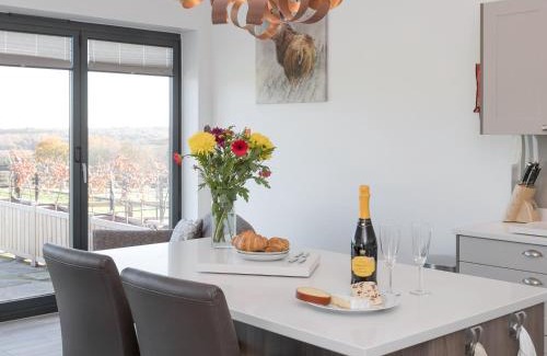 Ticknall House | The Hideaway -Ukc3844