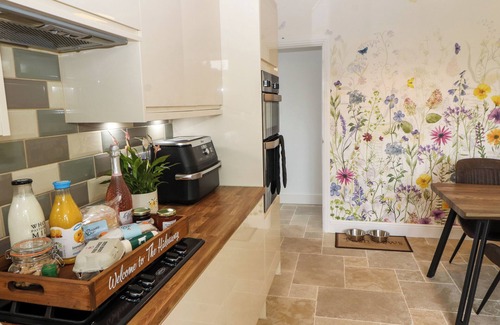Waverton Cottage | The Hideaway @ Waverton Villa