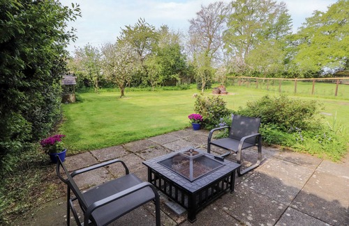 Waverton Cottage | The Hideaway @ Waverton Villa