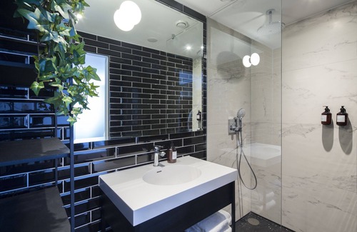 Burgwallen Nieuwe Zijde Hotel | The Highland House