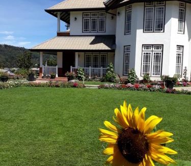 Nuwara Eliya Bed & Breakfast | The Hill Town Cottage