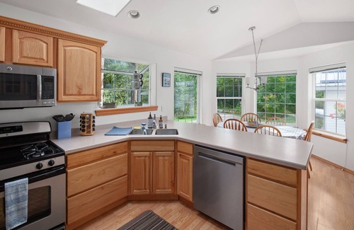 Martin City House | The Hillside House located 8 miles from west entrance to Glacier National Park