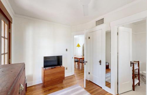 Sam Hughes House | The Historic Hideaway