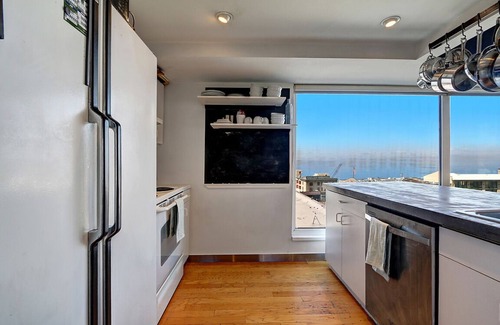 Downtown Seattle Condo | The Historic Pike Place Market