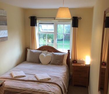 Cambridge Bed & Breakfast | The Holly Tree