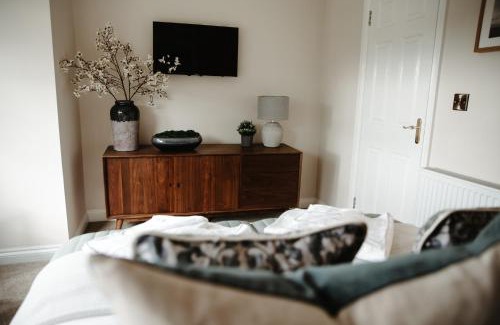 Ross-on-Wye Hotel | The Hope & Anchor Restaurant & Rooms