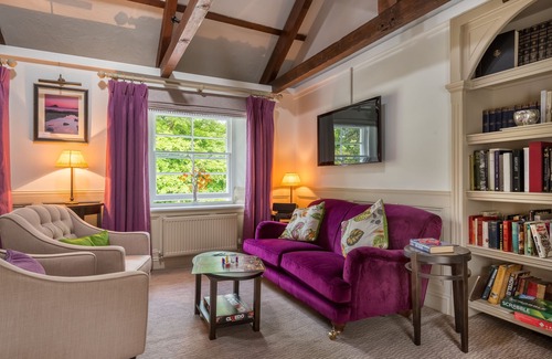 Gulworthy Hotel | The Horn of Plenty