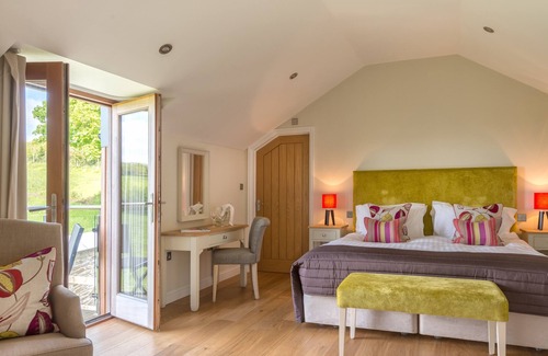 Gulworthy Hotel | The Horn of Plenty