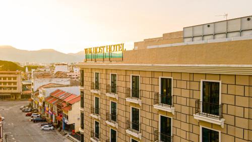 Taman Jubilee Hotel | The Host Hotel