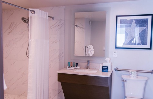 Biloxi Hotel | The Hotel Legends