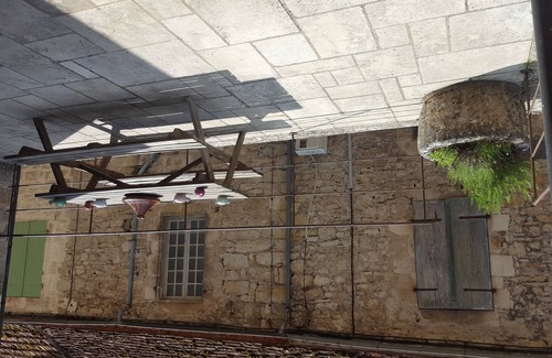 Montvalent House | The House Cricket at MONTVALENT