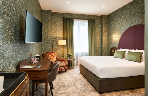Galway City Centre Hotel | The House Hotel