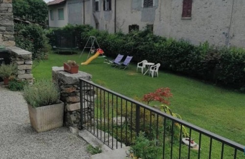 Ameno House | The House in the Green