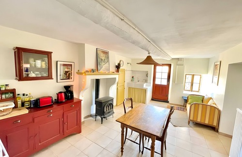 Salles-sous-Bois House | The House Near the Fountain – Indoor Spa