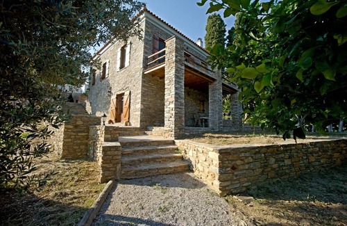 Stira Villa | The House of Prince- A 5* Experience -Make yourself at home,at a luxurious home!
