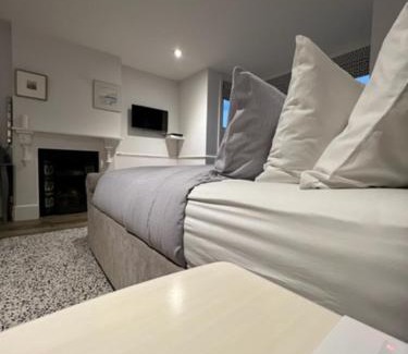 Portswood House | The House - Southampton