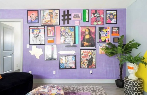 Neartown Apartment | The Houston Purple: Eccentric Hidden Gem