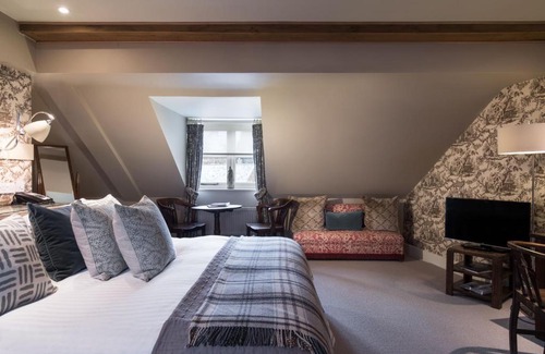 Ilmington Hotel | The Howard Arms