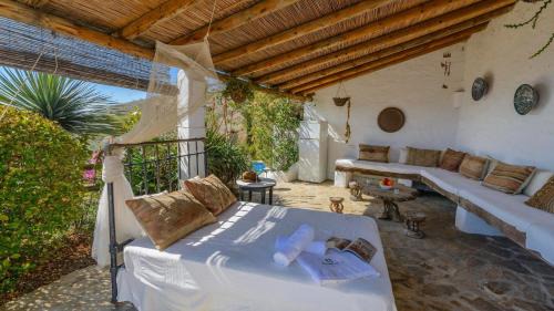 Canillas de Aceituno House | The Hunting Lodge Alcaucín by Ruralidays