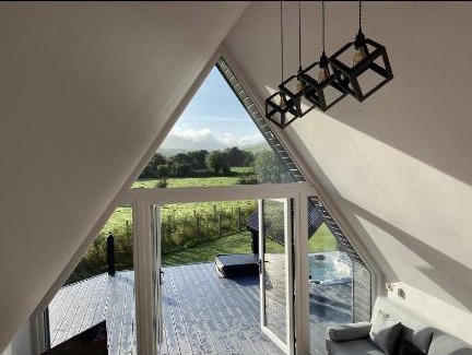 Newry House | The Hut 45