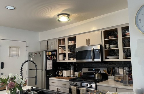 Woodlawn House | The Hyde Park Haven