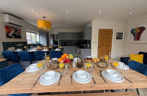 Lytham St. Anne's House | The Hydeaway, Lytham St.Annes House | Free Parking