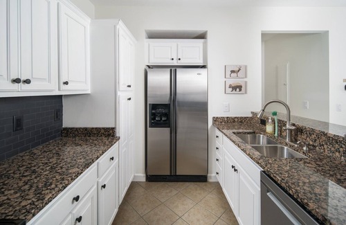 Sugar Mountain Condo | The Hydeout - 2 bedroom mountain retreat with serene views