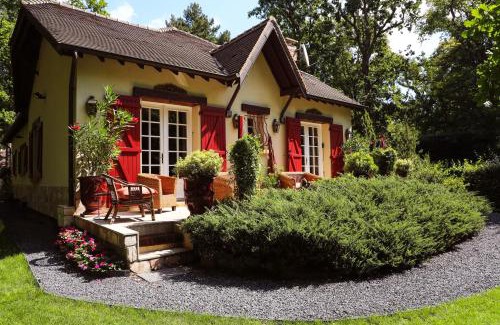 Lamorlaye Villa | The Iflissen Pavilion - Luxury Villa