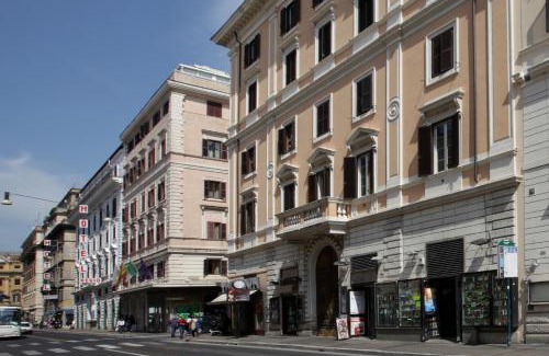 Rione XVIII Castro Pretorio Hotel | The Independent Hotel
