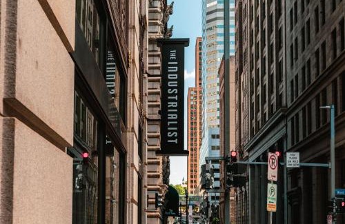 Downtown Pittsburgh Hotel | The Industrialist Hotel, Pittsburgh, Autograph Collection