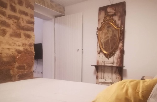Tomar House | The Infante's Hostel