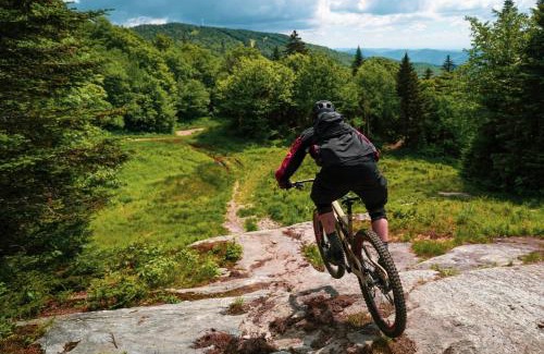 Bolton Valley Hotel | The Inn at Bolton Valley