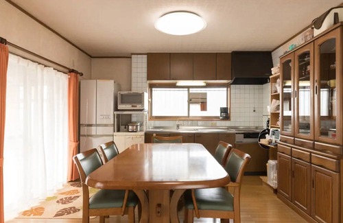 Tokushima House | The inn is Goodrich where you can karaoke on a bi/Tokushima Tokushima