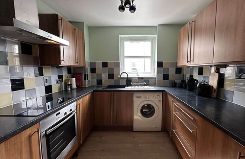 Inverness City Centre Apartment | The Inver Nest: Inverness