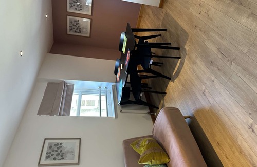 Inverness City Centre Apartment | The Inver Nest: Inverness