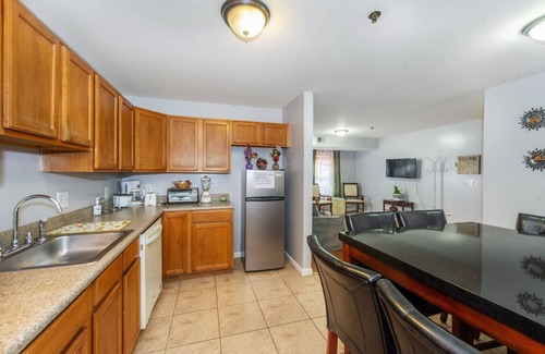 Ironbound District Apartment | The Inviting Escape 5BR |8 Min to EWR | Parking.