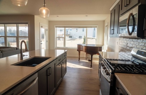 Suamico House | The Irish Hill Estate - Green Bay, WI