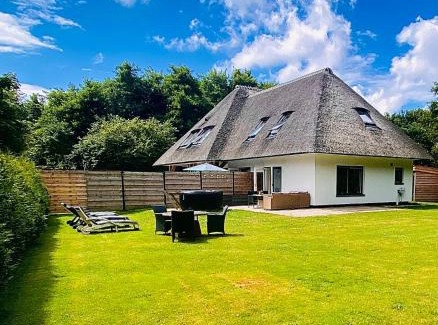 De Koog House | The island life texel met jacuzzi