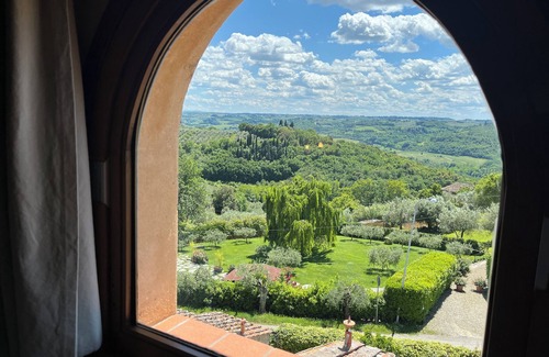 San Casciano in Val di Pesa House | the chianti tower