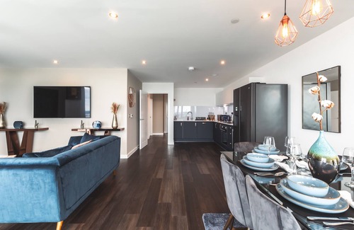 Southampton Apartment | The Itchen River Penthouse