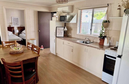 Waterhouse House | The J's - Pet Friendly Outside