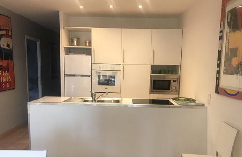 Arles House | The Jasmines - 8 pers. Swimming pool, calm and comfort