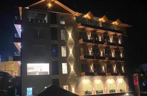 Dalhousie Hotel | The Jot Pass Hotel