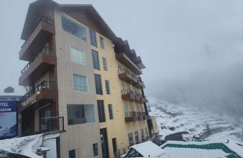 Dalhousie Hotel | The Jot Pass Hotel