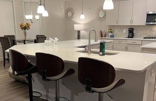 Greer House | The Joyful way house by Amaris Corporate rentals