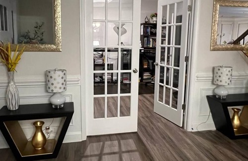 Greer House | The Joyful way house by Amaris Corporate rentals