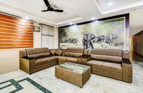 Parthasarathy Puram Hotel | The K11 Hotels - T Nagar