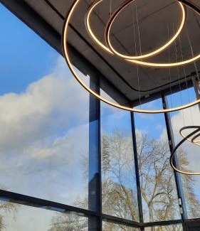 Brukom House | The Kettle House - Manor