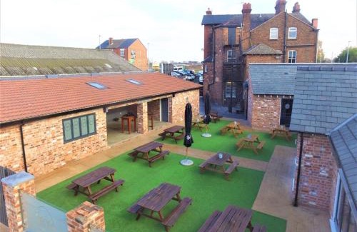 Warrington Bed & Breakfast | The Kings Head