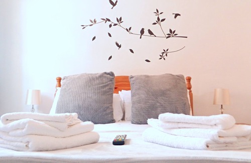 Warwick Town Centre Bed & Breakfast | The Kings Head Inn